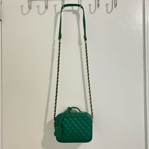 Forever 21 Emerald Quilted Crossbody Bag